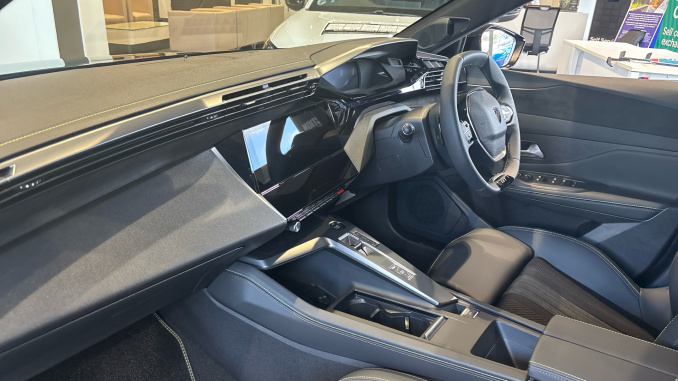 Peugeot 308 1.2 Hybrid 145 GT Premium 5dr e-DSC6 Petrol Hatchback - Image 9